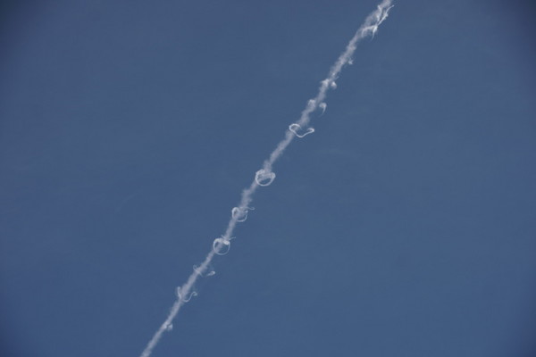 0610飛行機雲2.jpg